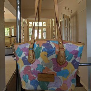 DOONEY & BOURKE SHOULDER BAG